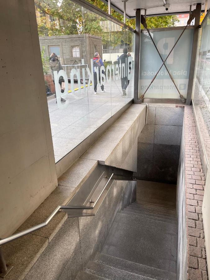 Plac Wolnosci 6 Contactless Check-In 24H Poznań Eksteriør billede