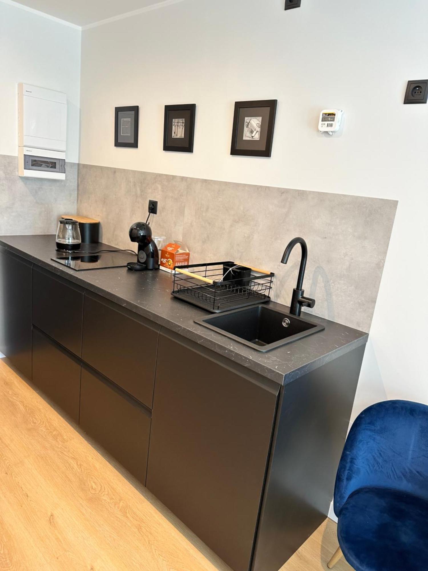 Plac Wolnosci 6 Contactless Check-In 24H Poznań Eksteriør billede